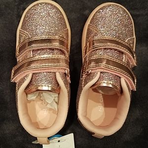 40. Pink shoes w/glitter velcro closure